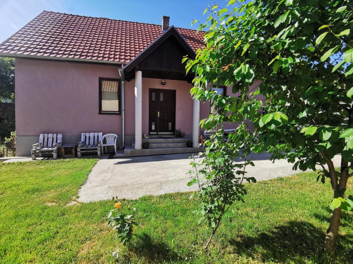 Apartmani La Grande Motte Vrdnik Bagian luar foto